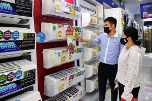 Dieu Hoa Tai Sieu Thi Dien May